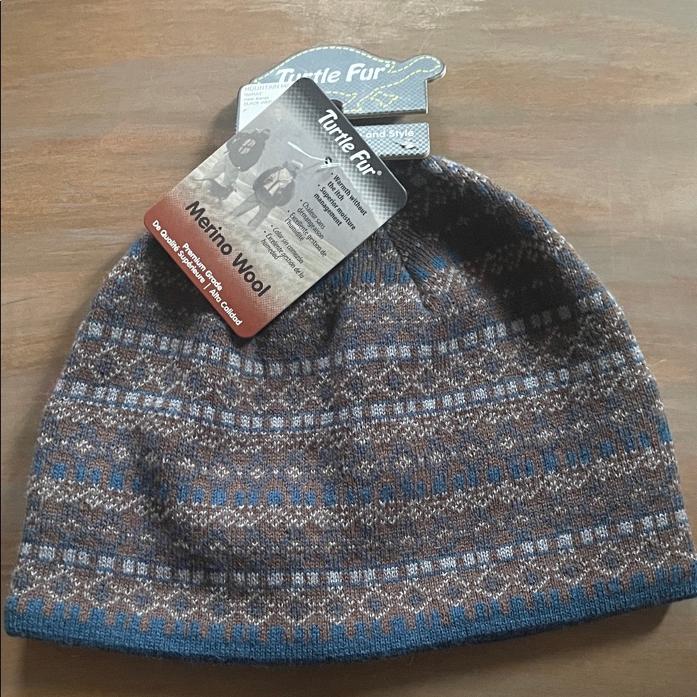 Turtle Fur Men's Merino Wool Beanie - Brown and Blue
